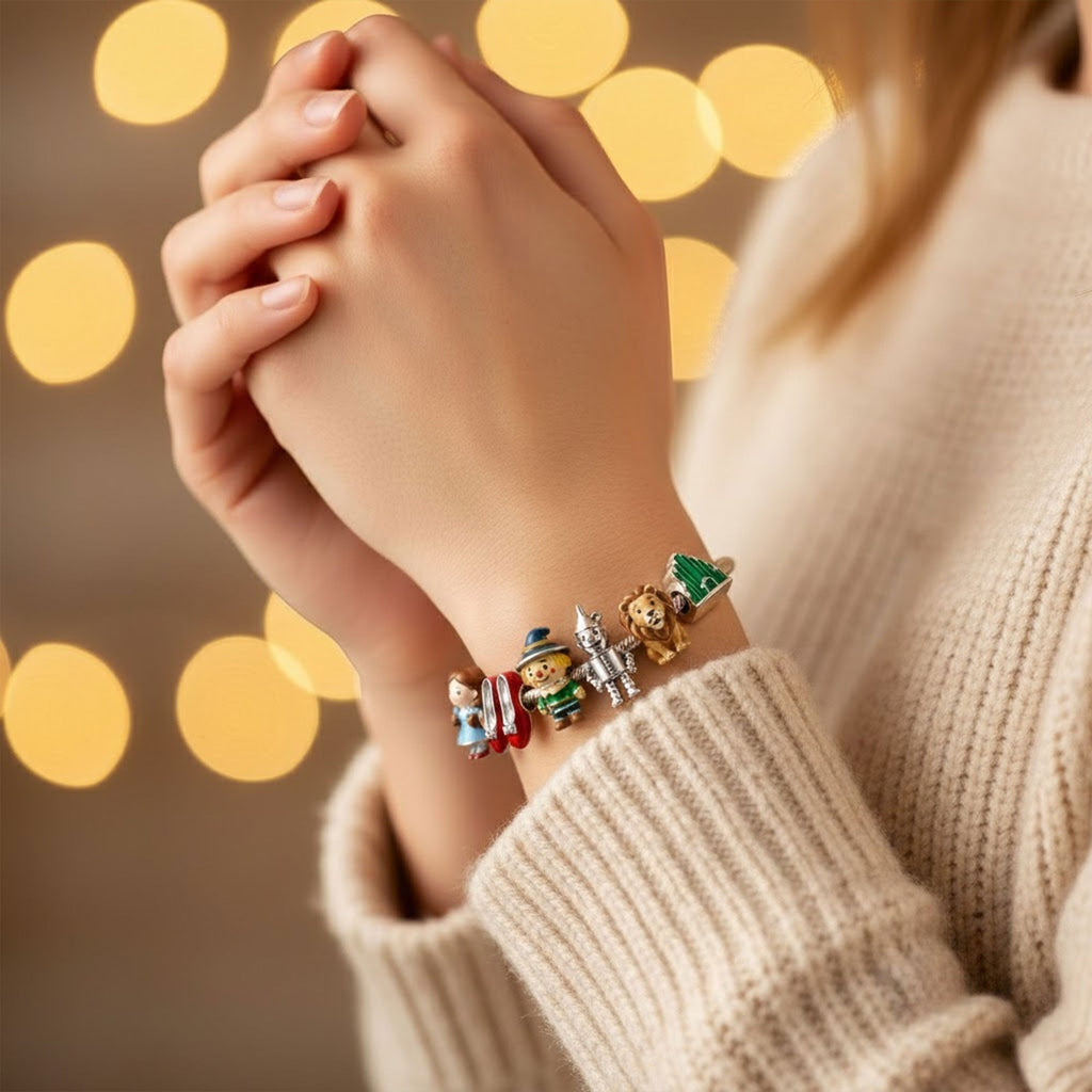 TWOZ Adjustable Charm Bracelet TNSM